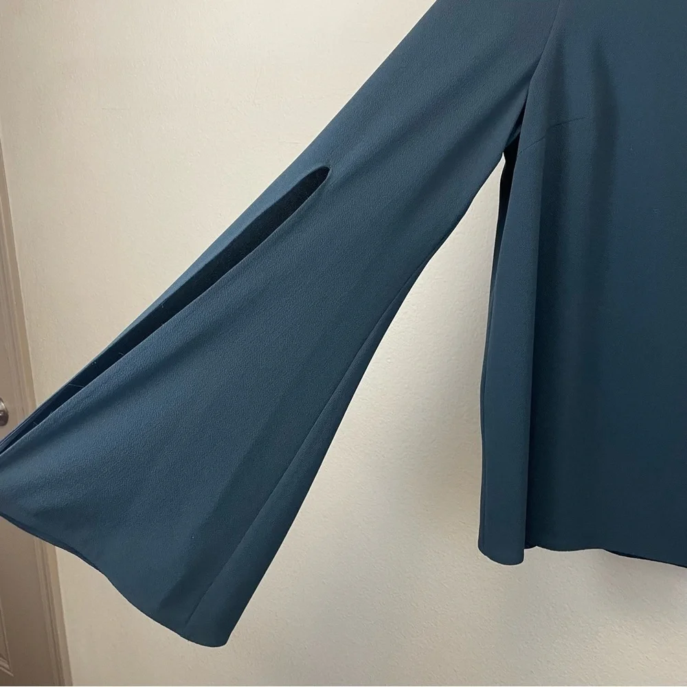 Cushnie et Ochs Dark Teal‎ Long Bell Sleeve Crew Neck Crepe Top Size 10